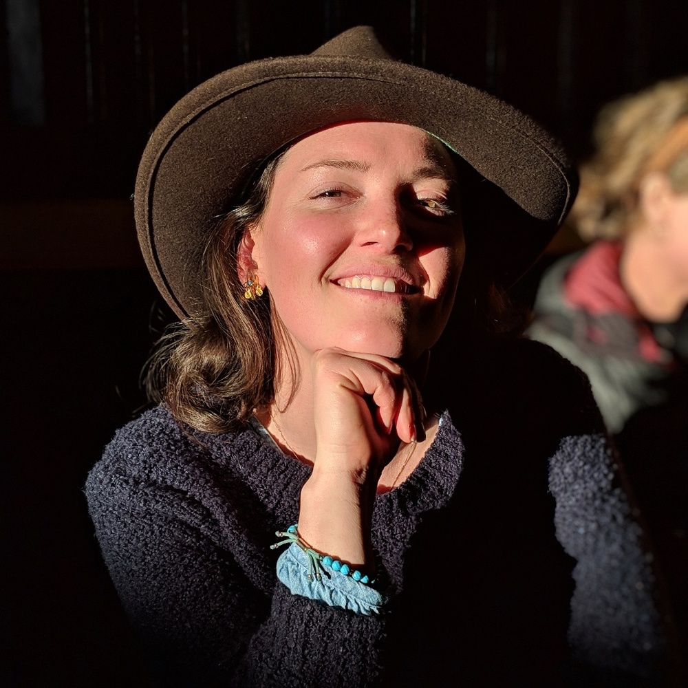 Meet your Posher, Eliza